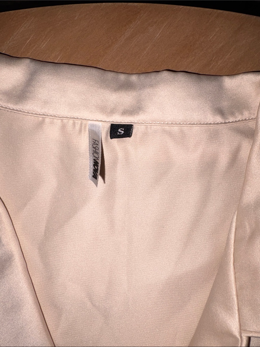 Matching Satin Set - Picture 4 of 6